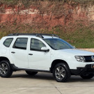 DUSTER Expression 1.6 2016 – Robustez e espaço para todas as aventuras!