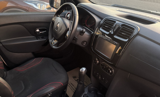 SANDERO Stepway RIP CURL 1.6 8V 2017 Flex-8