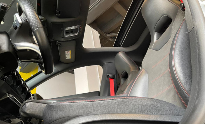 Mercedes-Benz CLA 35 AMG 4MATIC 2.0 TB Aut. Gasolina 2020-13