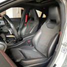 Mercedes-Benz CLA 35 AMG 4MATIC 2.0 TB Aut. Gasolina 2020-15