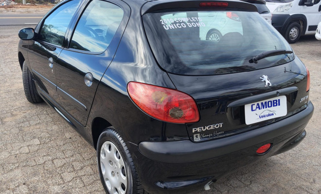 Peugeot 206 Sensation 1.4 Flex 8V 5p 2010 Flex-6