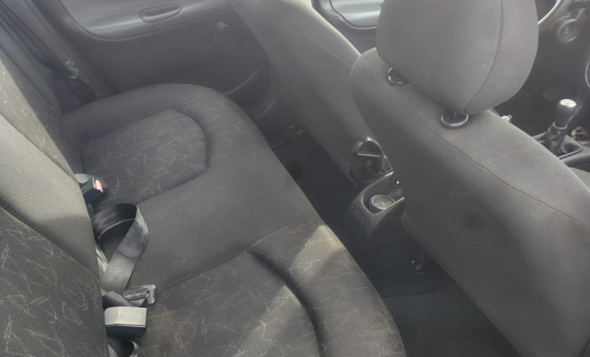 Peugeot 206 Sensation 1.4 Flex 8V 5p 2010 Flex-11
