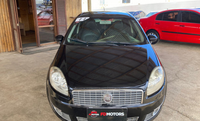 Fiat LINEA ABSOLUTE 1.9/1.8 Flex Dualogic 4p 2011 Flex-3