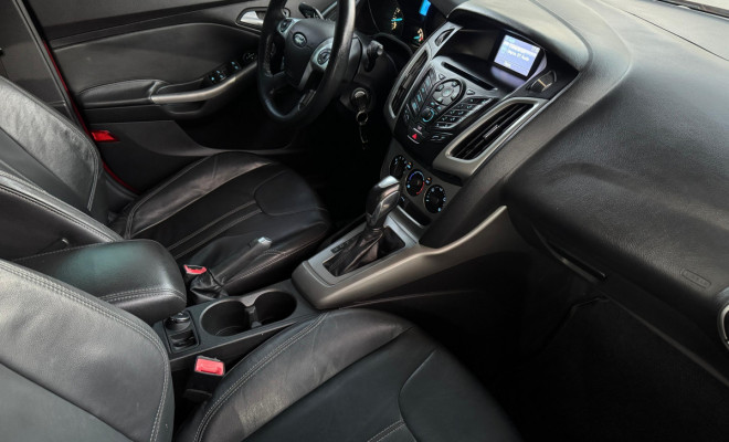 Ford Focus 2.0 16V/SE/SE Plus Flex 5p Aut. 2014 Flex-5