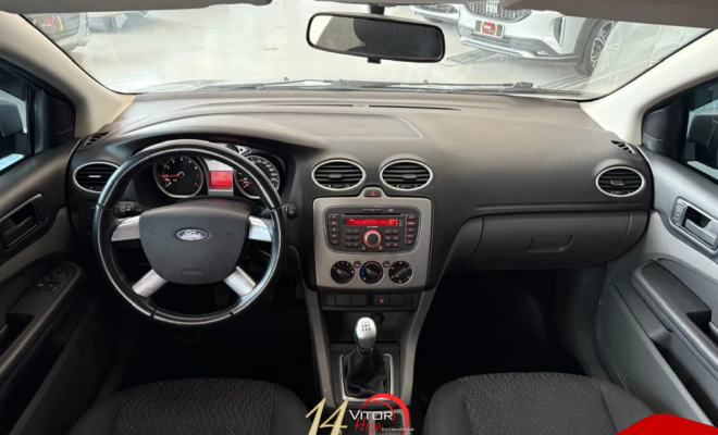 Ford Focus 1.6 S/SE/SE Plus Flex 8V/16V  5p 2012 Flex-15