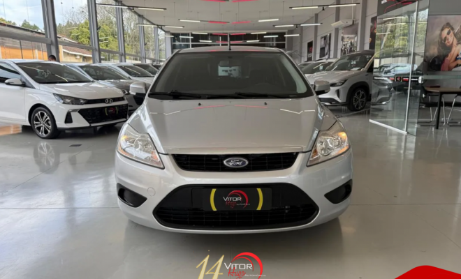 Ford Focus 1.6 S/SE/SE Plus Flex 8V/16V  5p 2012 Flex-2