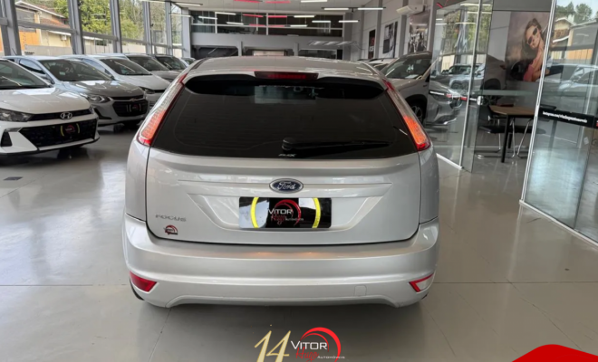Ford Focus 1.6 S/SE/SE Plus Flex 8V/16V  5p 2012 Flex-3