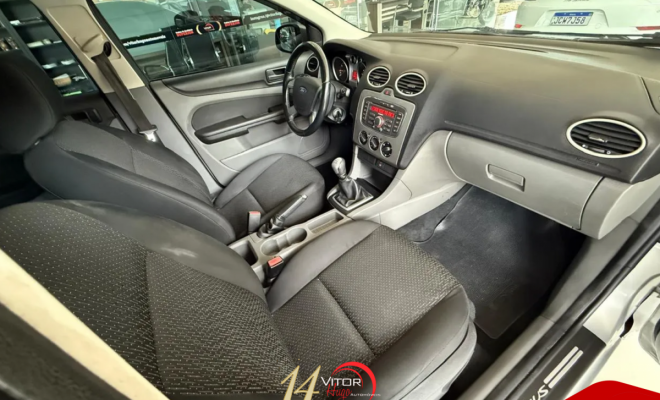 Ford Focus 1.6 S/SE/SE Plus Flex 8V/16V  5p 2012 Flex-11
