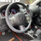 Nissan VERSA SL 1.6  Mec. 2013 Flex  Muito conforto pagando POUCO-7