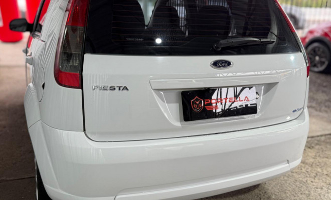 Ford Fiesta SE 1.0 8V Flex 5p 2014 Flex-9