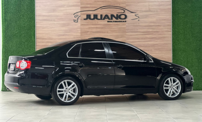 VW - VolksWagen JETTA 2.5 20V 150/170cv Tiptronic 2010 Gasolina-1
