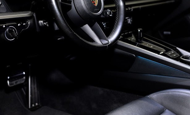 Porsche 911 Carrera Coupe 3.0 2021-8