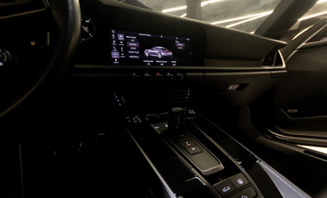 Porsche 911 Carrera Coupe 3.0 2021-11