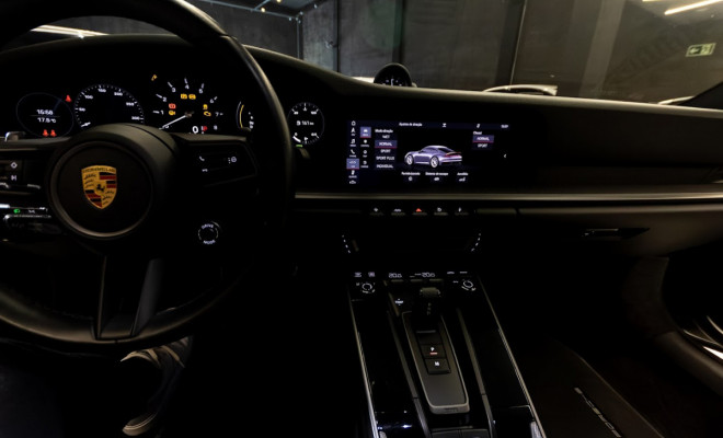 Porsche 911 Carrera Coupe 3.0 2021-12