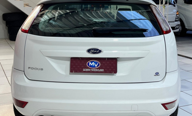 Ford Focus 1.6 S/SE/SE Plus Flex 8V/16V  5p 2013 Flex-3