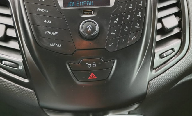 Ford Fiesta 1.5 16V Flex Mec. 5p 2014 Flex-11