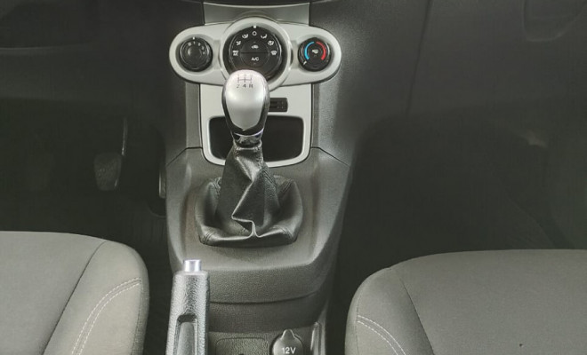 Ford Fiesta 1.5 16V Flex Mec. 5p 2014 Flex-12