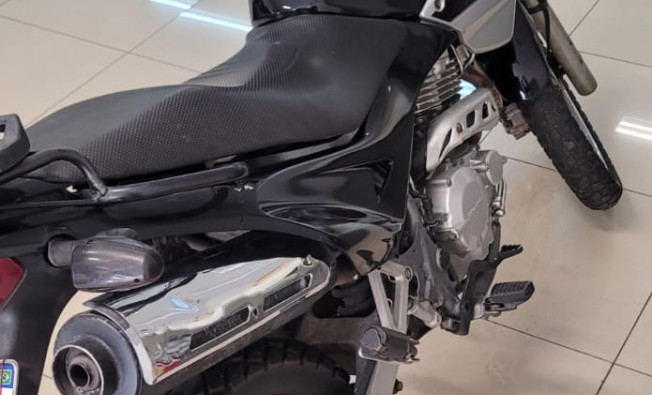 HONDA NX-4 FALCON 400 2005 Gasolina-2