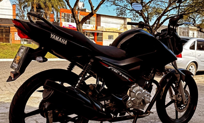 YAMAHA YBR 125i FACTOR ED/ANO 2017 Flex-2