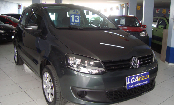 VW - VolksWagen Fox 1.0 Mi Total Flex 8V 5p 2013 Flex