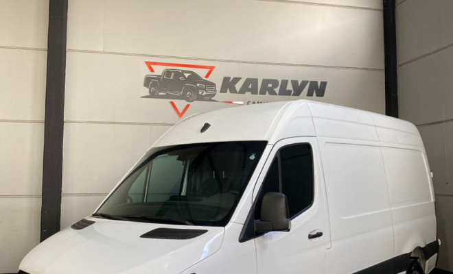 Mercedes-Benz Sprinter 416 Furgão  T.B. 2.2 Dies. 2022 Diesel