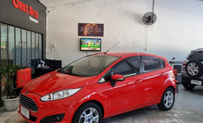 Ford Fiesta 1.5 16V Flex Mec. 5p 2015 Flex