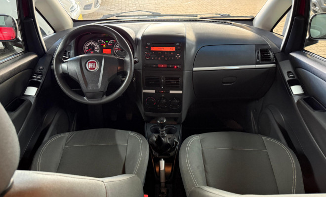 Fiat Idea ATTRACTIVE 1.4 Fire Flex 8V 5p 2011 Flex-4