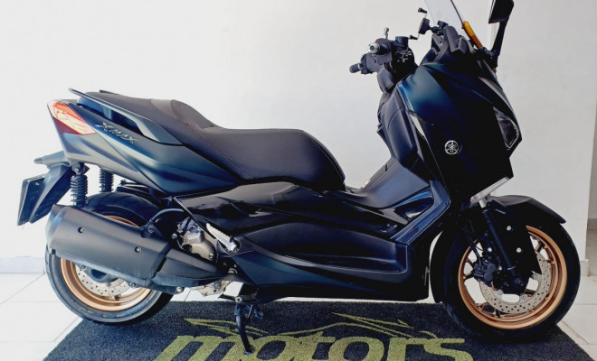 YAMAHA XMAX 250 ABS 2024 Gasolina-1