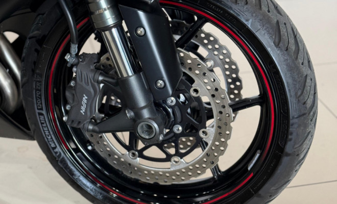 KAWASAKI NINJA ZX-6R 600cc 2012 Gasolina-8