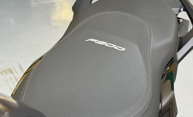 BMW F 900 R Sport Plus 2025 Gasolina-8