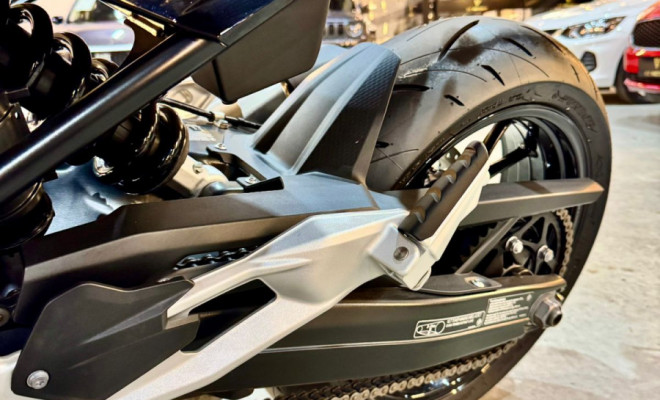 BMW F 900 R Sport Plus 2025 Gasolina-1