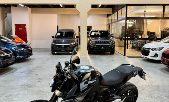 BMW F 900 R Sport Plus 2025 Gasolina