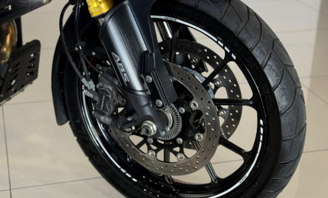 SUZUKI DL 1000 V-STROM 2017 Gasolina-17