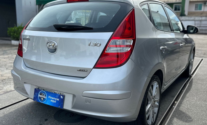 Hyundai i30 2.0 16V 145cv 5p Aut. 2010 Gasolina-4