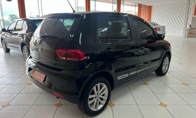 VW - VolksWagen Fox Connect 1.6 Flex 8V 5p 2019 Flex-2