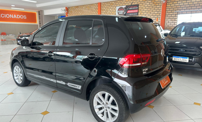 VW - VolksWagen Fox Connect 1.6 Flex 8V 5p 2019 Flex-4