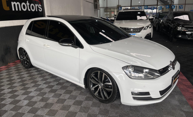 VW - VolksWagen Golf Highline 1.4 TSI 140cv Aut. 2014 Gasolina-1