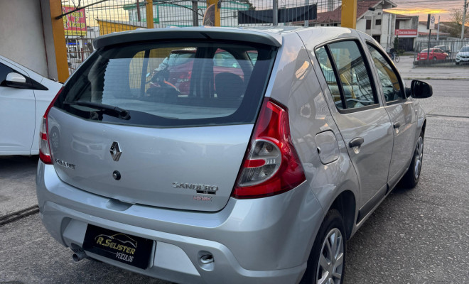 Renault SANDERO Expression Hi-Flex 1.6 8V 5p 2011 Flex-4
