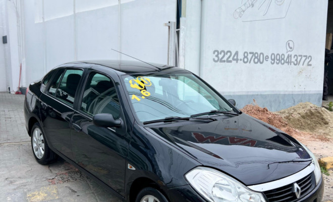 Renault SYMBOL Privilège Hi-Flex 1.6 16V 4p 2010 Flex-0