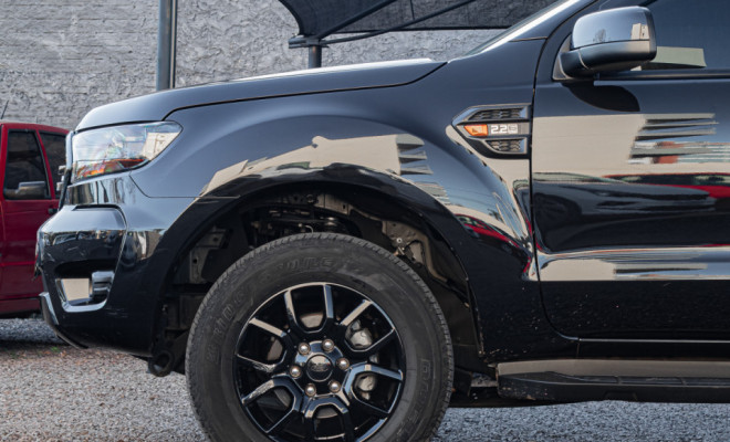 Ford Ranger Black 2.2 4x2 CD Diesel Aut. 2023 Diesel-2