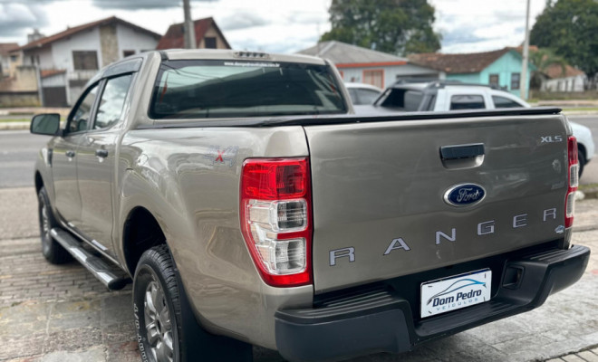 Ford Ranger XLS 2.2 4x4 CD Diesel Mec. 2014 Diesel-2