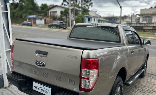 Ford Ranger XLS 2.2 4x4 CD Diesel Mec. 2014 Diesel-3