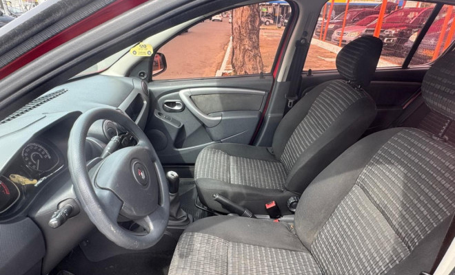 Renault SANDERO Authentique Hi-Flex 1.0 16V 5p 2013 Flex-10