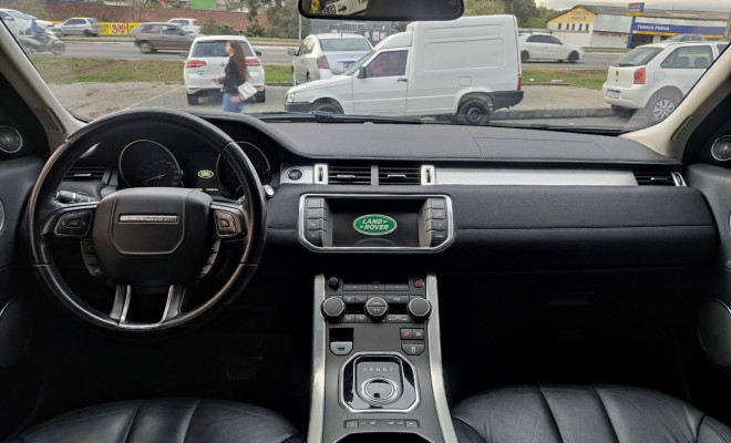 Land Rover Range R.EVOQUE Pure  2.0 Aut. 5p 2014 Gasolina-5