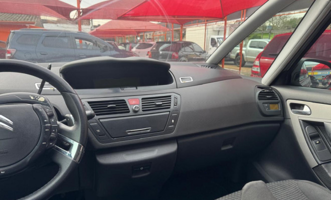 Citroën Grand C4 Picasso 2.0 16V 143cv Aut 2010 Gasolina-9