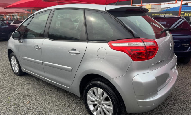 Citroën Grand C4 Picasso 2.0 16V 143cv Aut 2010 Gasolina-6