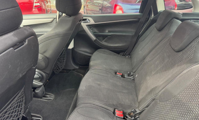 Citroën Grand C4 Picasso 2.0 16V 143cv Aut 2010 Gasolina-12