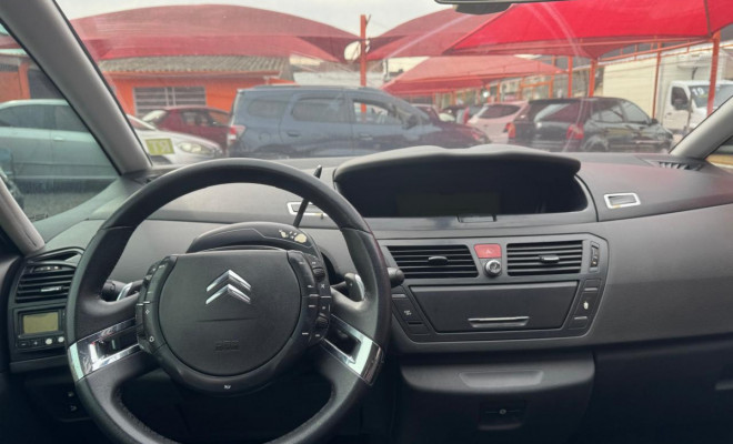 Citroën Grand C4 Picasso 2.0 16V 143cv Aut 2010 Gasolina-8