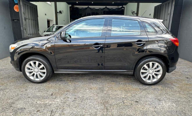 Mitsubishi ASX 2.0 16V 160cv Mec. 2015 Gasolina-1