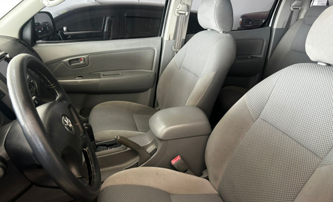 Toyota Hilux CD SRV D4-D 4x4 3.0 TDI Diesel Aut 2008 Diesel-8